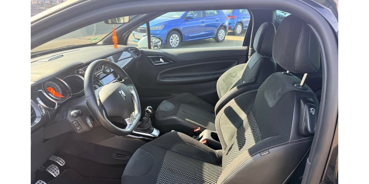 Citroen DS3 1.6 SportChic 64.010 km 4.999 &euro; Frankfurt 60386