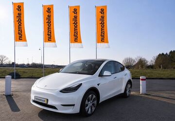 Tesla Model Y 42.720 km 39.999 &euro; Erlensee 63526