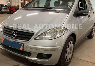 Mercedes-Benz A 150 122.000 km 4.300 &euro; Frankfurt 65933