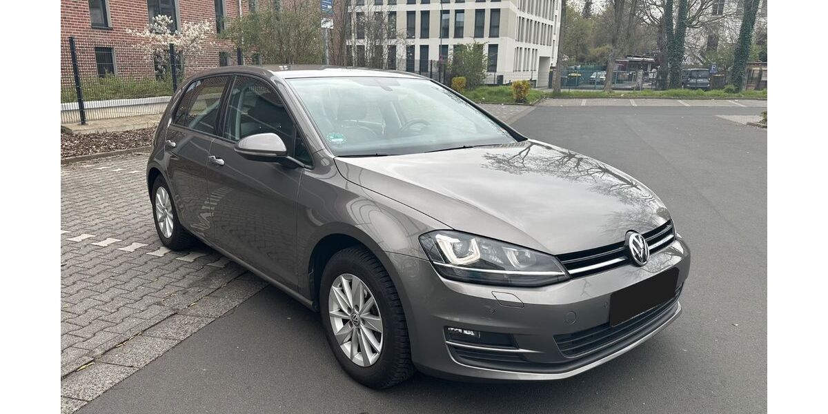 VW Golf 107.000 km 10.990 &euro; Frankfurt 60489