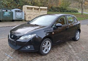 Seat Ibiza 158.000 km 3.900 &euro; Bad Soden 65812