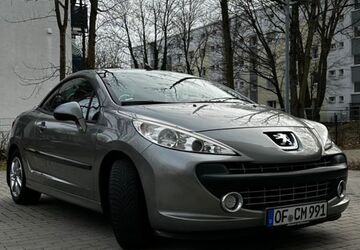 Peugeot 207 157.460 km 3.700 &euro; Offenbach 63069