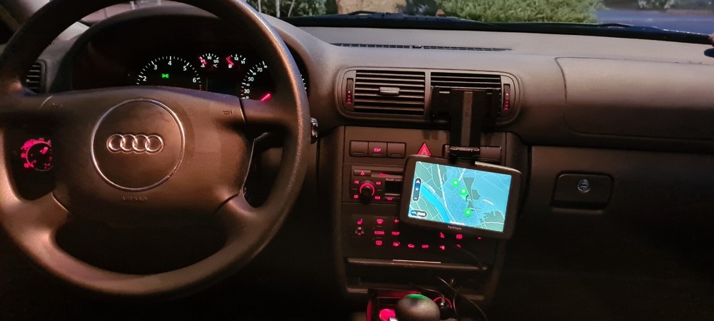 Audi A3 242.800 km 2.400 &euro; Kleinostheim 63801