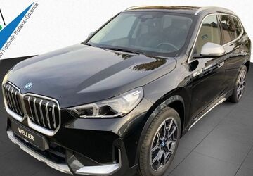 BMW iX1 45.297 km 38.888 &euro; Kronberg 61476