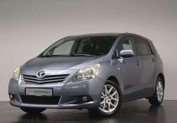 Toyota Verso 168.000 km 8.900 &euro; Darmstadt 64293
