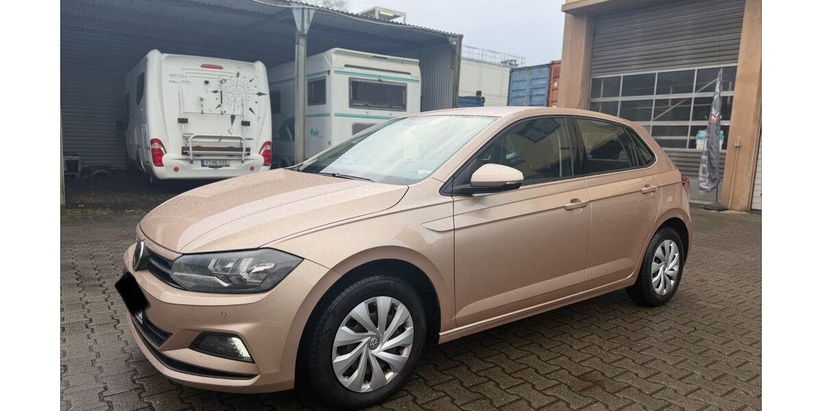 VW Polo 102.000 km 9.900 &euro; Frankfurt am Main 65933