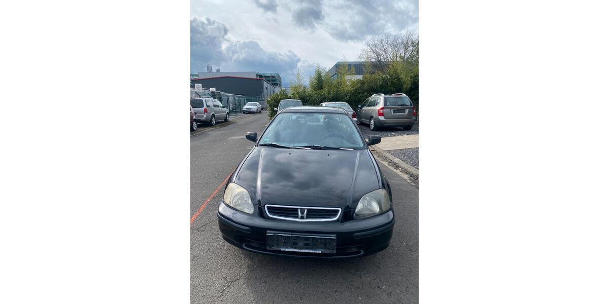 Honda Civic 244.000 km 3.999 &euro; Hanau 63457