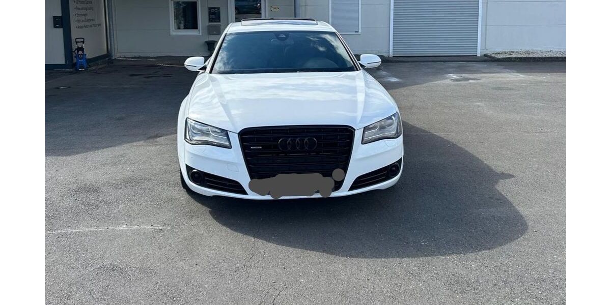 Audi A8 259.000 km 16.500 &euro; Frankfurt am Main 60326
