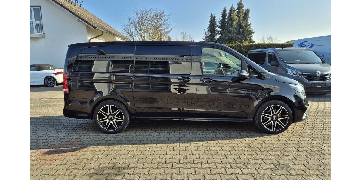 Mercedes-Benz V 300 d AVANTGARDE EDITION lang AMG Line Distronic 21.350 km 58.900 &euro; Rodgau 63110