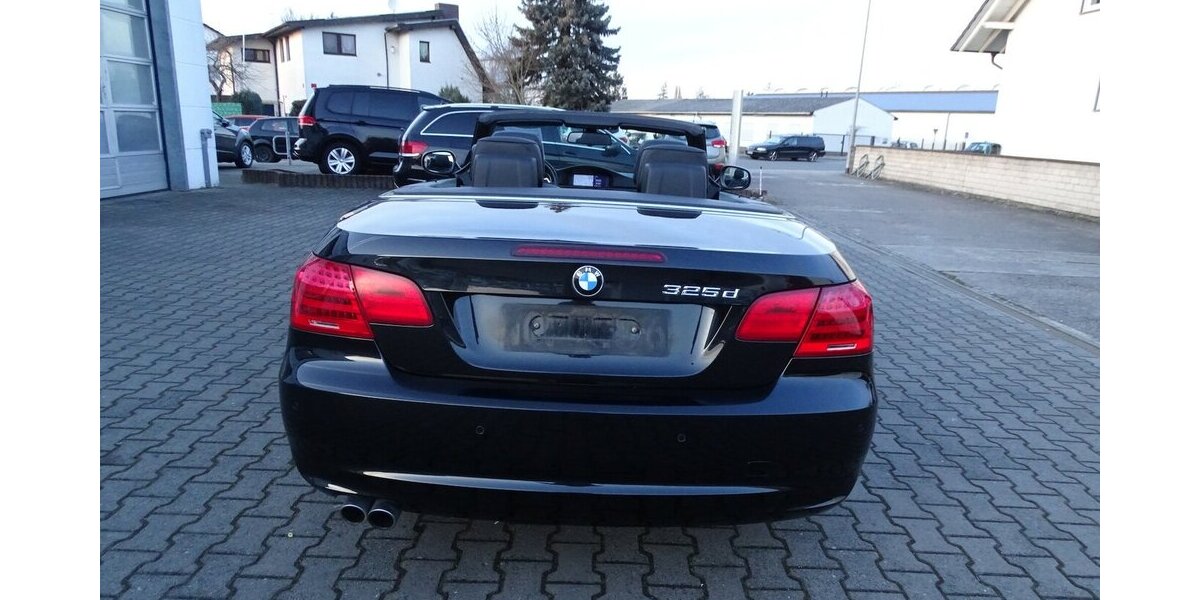 BMW 325d Cabrio Automatik, Navi, Leder, Sitzheizung 205.847 km 12.890 &euro; Rodgau 63110