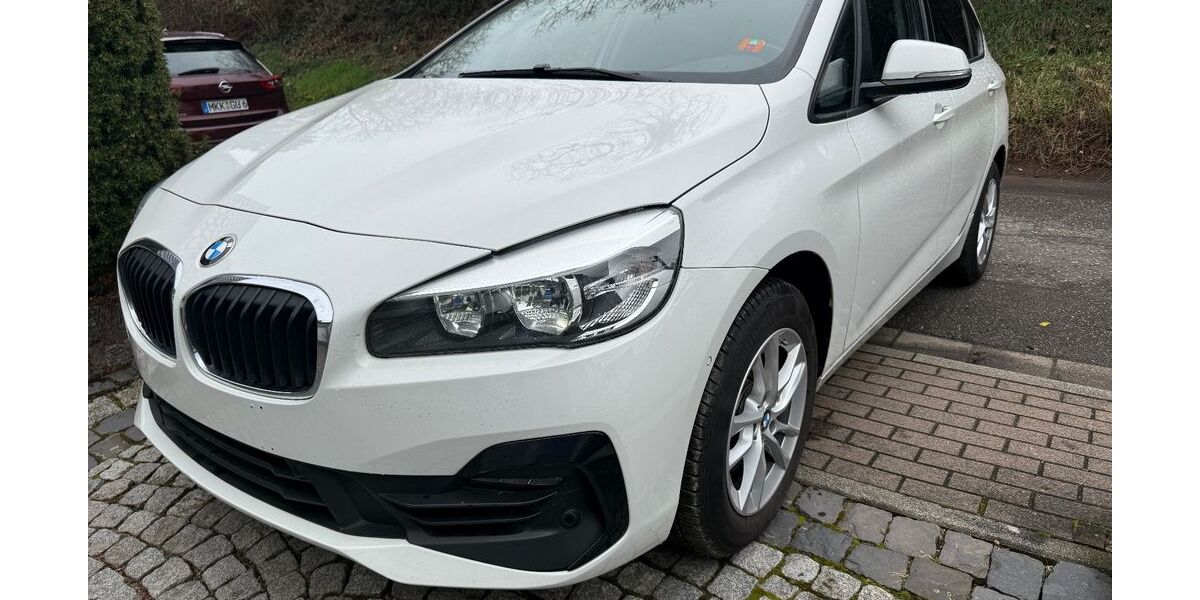 BMW 216 Active Tourer 184.000 km 9.800 &euro; Frankfurt 60594