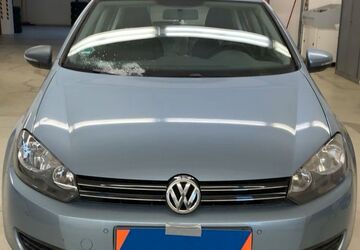 VW Golf 128.000 km 5.490 &euro; Frankfurt am Main 65933