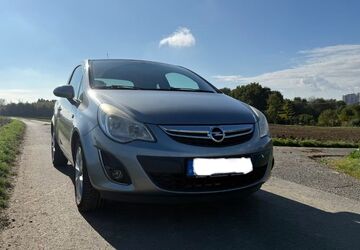 Opel Corsa 124.000 km 3.799 &euro; Bad Vilbel 61118
