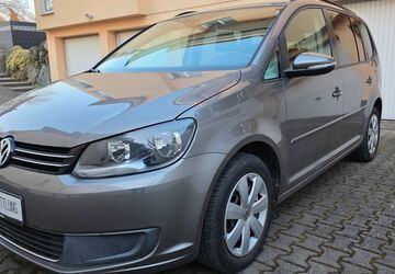 VW Touran 92.000 km 8.250 &euro; Niddatal 61194