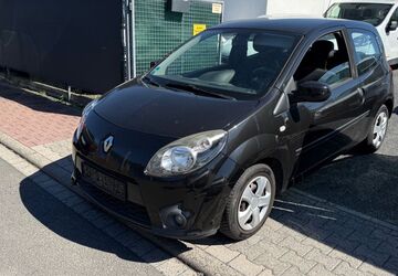 Renault Twingo 83.000 km 3.499 &euro; Hanau 63452