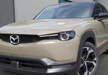 Mazda MX-30 3.714 km 27.900 &euro; Niedernhausen 65527