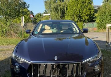 Maserati Levante 215.000 km 22.300 &euro; Offenbach am Main 63069