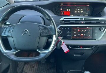 Citroen Grand C4 Picasso / SpaceTourer 172.654 km 8.390 &euro; Hanau 63452