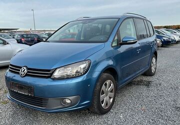 VW Touran 219.000 km 3.199 &euro; Dietzenbach 63128