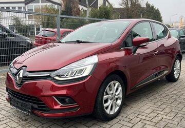 Renault Clio 68.200 km 8.990 &euro; Rödermark 63322