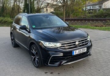 VW Tiguan 62.000 km 34.333 &euro; Frankfurt am Main 65931