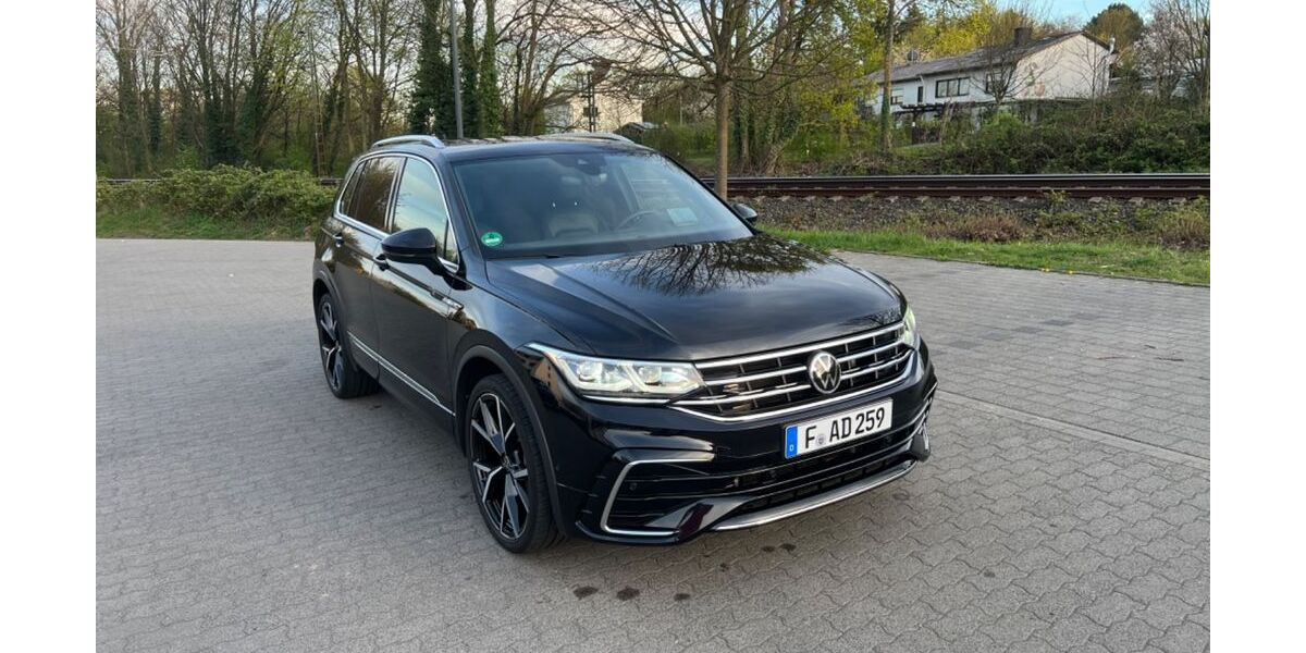 VW Tiguan 62.000 km 34.333 &euro; Frankfurt am Main 65931