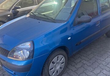 Renault Clio 177.000 km 790 &euro; Hanau 63452