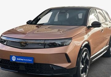 Opel Grandland (X) 8.000 km 36.990 &euro; Frankfurt 60386