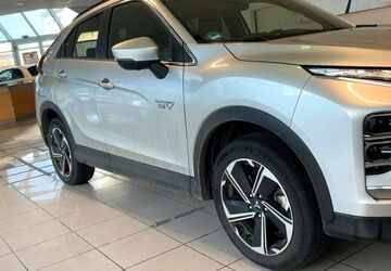Mitsubishi Eclipse Cross 24.551 km 19.200 &euro; Frankfurt am Main 60311