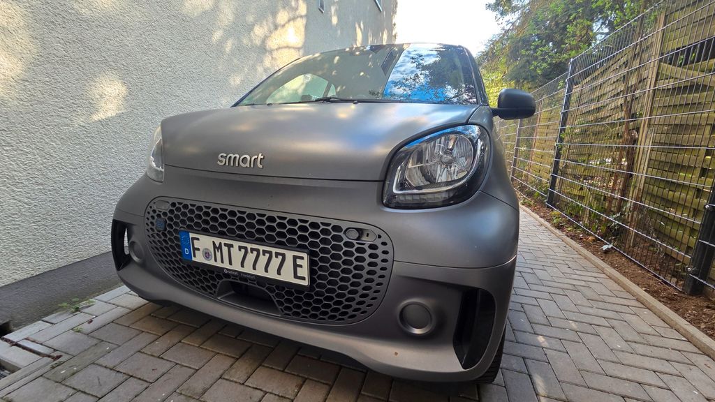 Smart ForTwo 25.000 km 14.200 &euro; Frankfurt am Main 60439