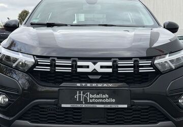 Dacia Sandero 36.800 km 14.999 &euro; Kelkheim 65779