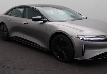 Lucid Air 14.585 km 92.464 &euro; Frankfurt 60388