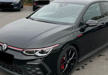 VW Golf 28.000 km 31.900 &euro; Heusenstamm 63150