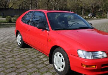 Toyota Corolla 113.000 km 2.400 &euro; Bad Vilbel 61118