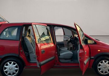 Opel Zafira 173.000 km 2.300 &euro; Frankfurt am Main 65933