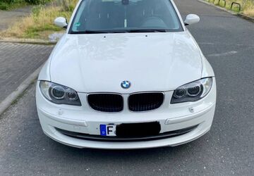 BMW 118 211.000 km 3.450 &euro; Frankfurt am Main 60528