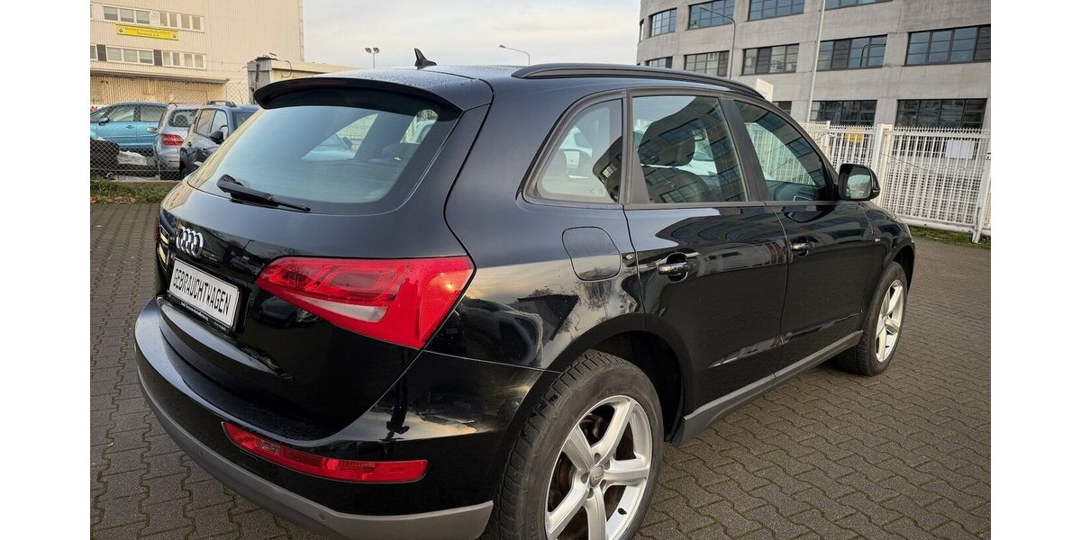 Audi Q5 2.0 TDI 130 kW quattro/S-Line Sport 179.909 km 13.490 &euro; Frankfurt 60386