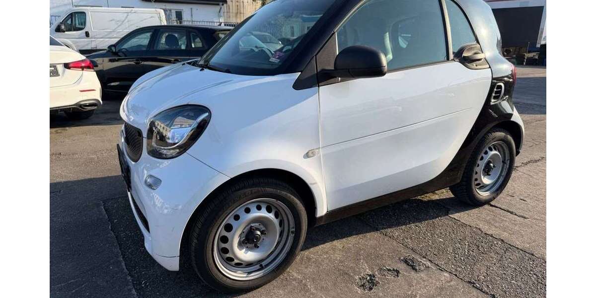 Smart forTwo 90.300 km 5.990 &euro; Flörsheim am Main 65439