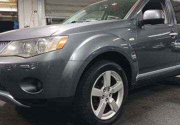 Mitsubishi Outlander 153.360 km 8.500 &euro; Rüsselsheim 65428
