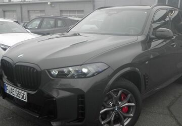 BMW X5 3.917 km 117.699 &euro; Frankfurt am Main 60435