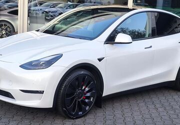 Tesla Model Y 26.342 km 36.450 &euro; Dieburg 64807