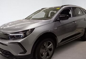Opel Grandland (X) 4.450 km 27.990 &euro; Rüsselsheim 65428
