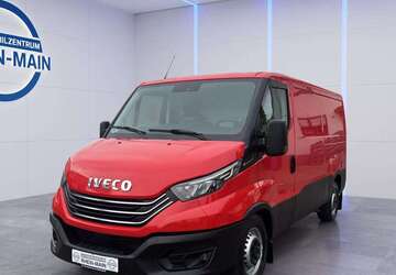 IVECO Daily 111.000 km 24.900 &euro; Nauheim 64569