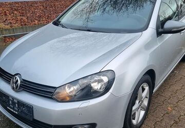 VW Golf 232.560 km 5.890 &euro; Hattersheim 65795