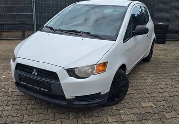 Mitsubishi Colt 124.013 km 3.200 &euro; Hanau 63456