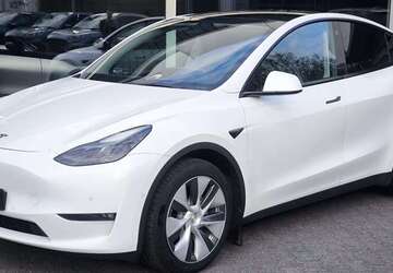 Tesla Model Y 71.273 km 30.450 &euro; Dieburg 64807