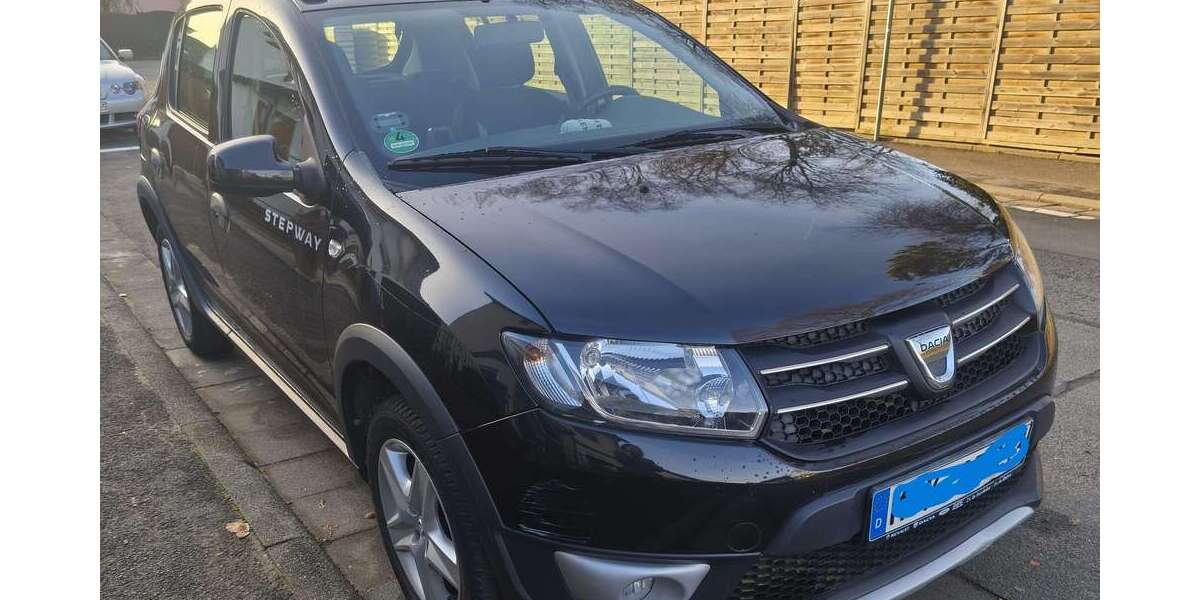 Dacia Sandero 60.000 km 5.200 &euro; Hofheim 65719