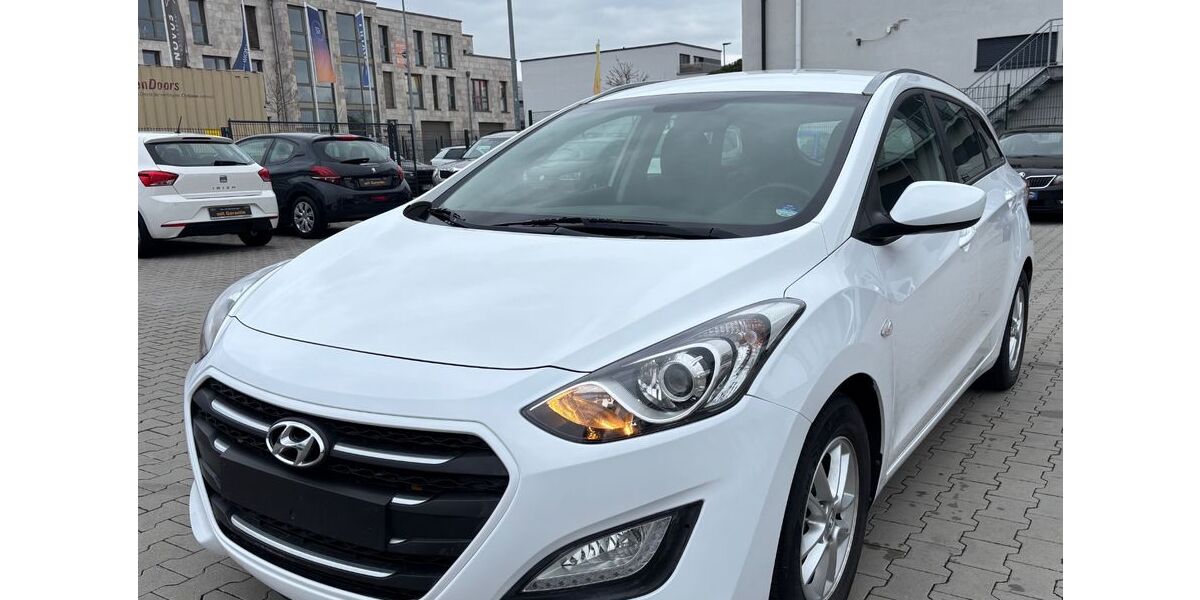 Hyundai i30 85.000 km 8.990 &euro; Kelkheim 65779