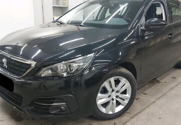 Peugeot 308 127.000 km 8.687 &euro; Kelkheim 65779