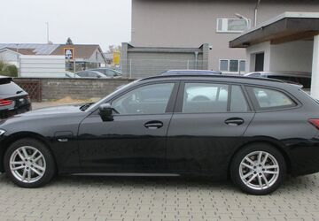 BMW 330 130.131 km 19.799 &euro; Babenhausen 64832